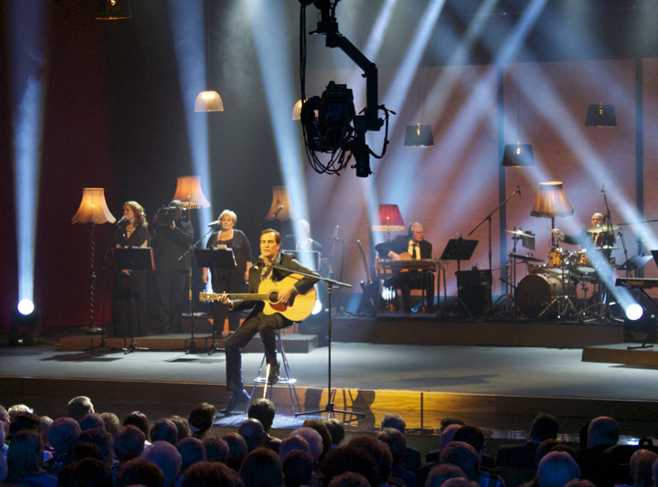 Marc singing on the Daniel O'Donnell TV show